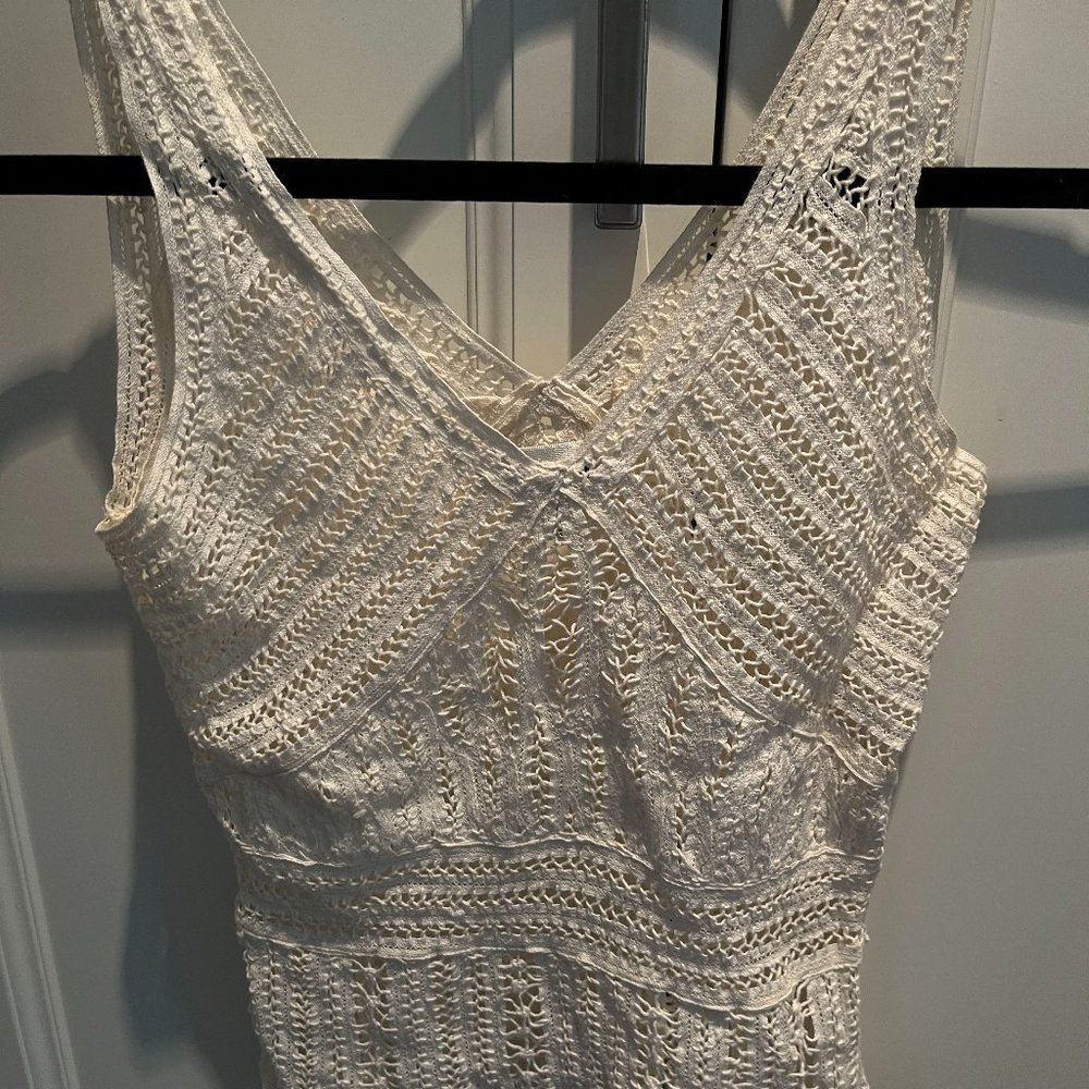 ZARA WOMAN crocheted top - small ladies